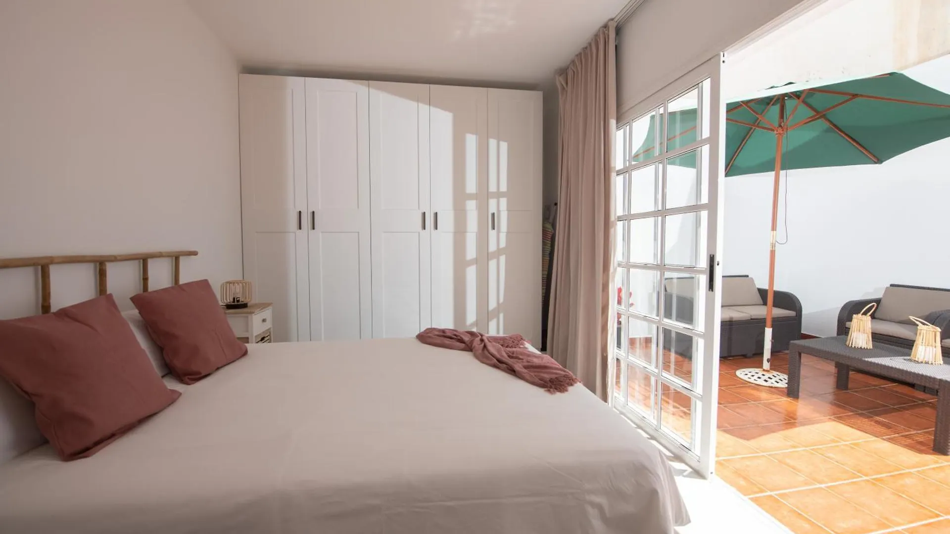 Comfortable Centric Apartment Steps From The Beach Gran Tarajal